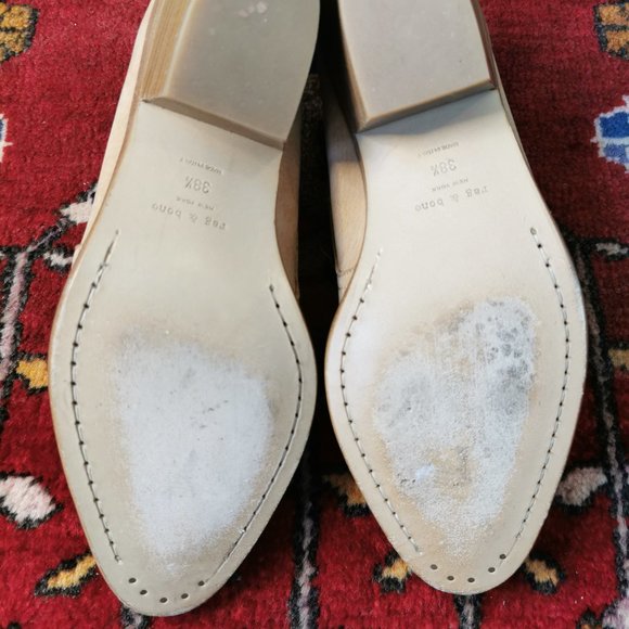 Tan suede bootie - Picture 9 of 9